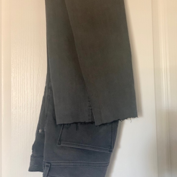 Abercrombie High Rise Jean - Picture 4 of 7